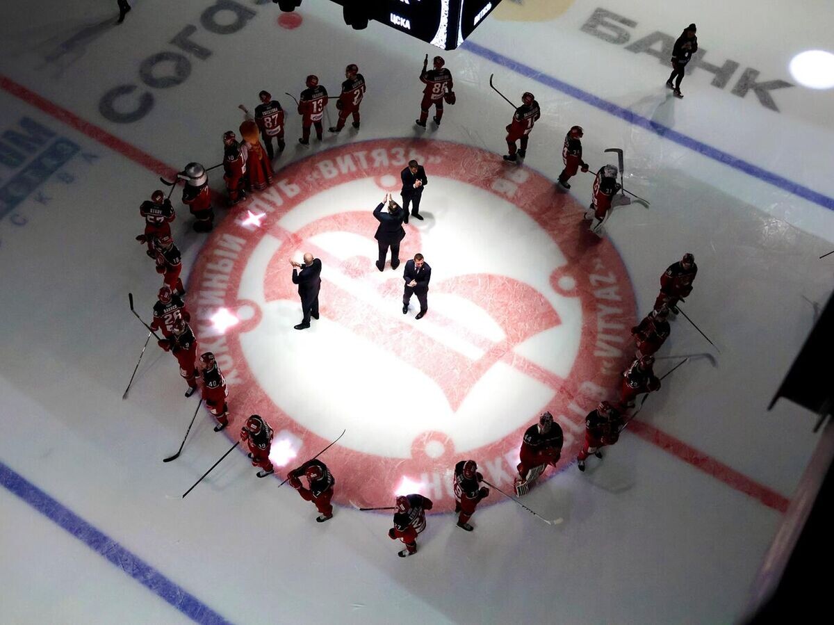   Хоккеисты "Витязя"© Фото : Пресс-служба ХК "Витязь"