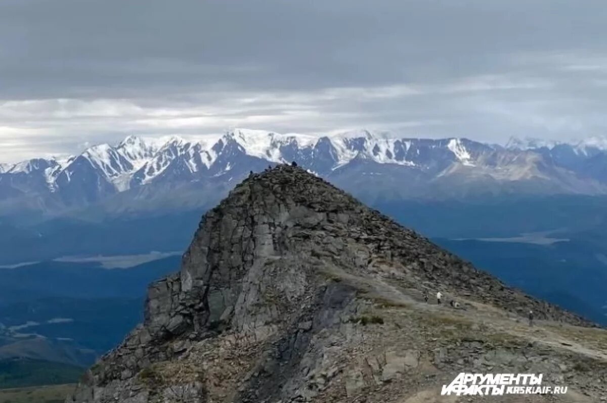    Корреспондент АиФ путешествовала по Алтаю по маршруту от нейросети