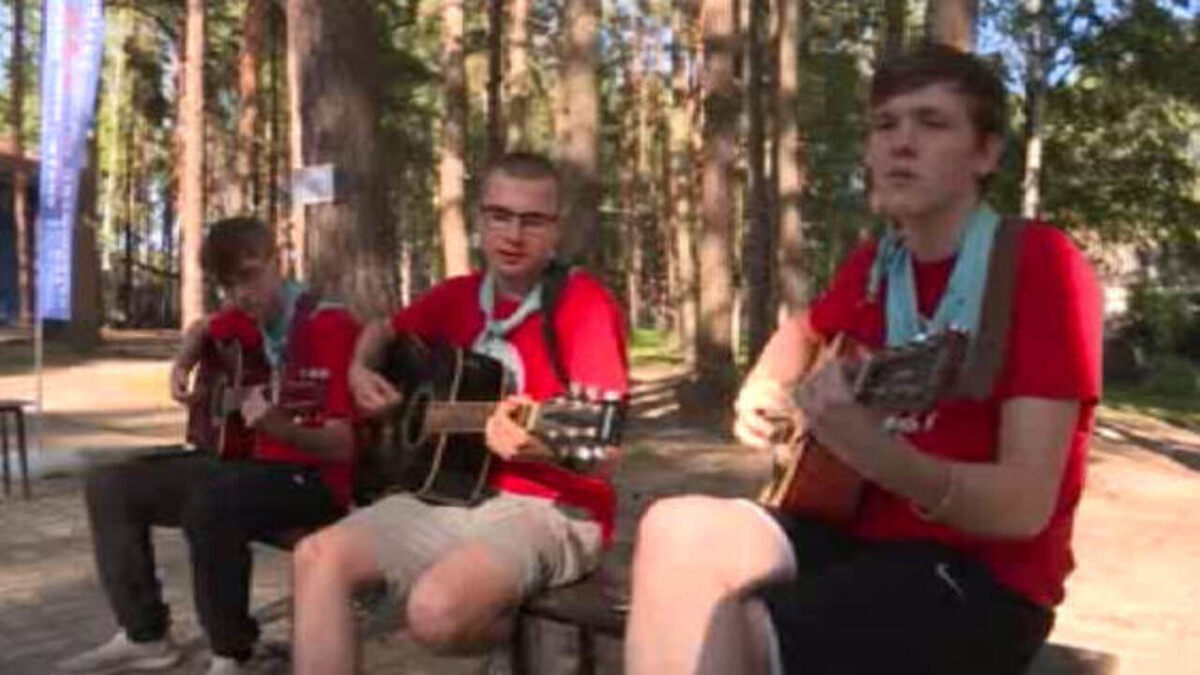    Курский профильный лагерь "Комсорг" в следующем году отпразднует юбилей - 65 лет.