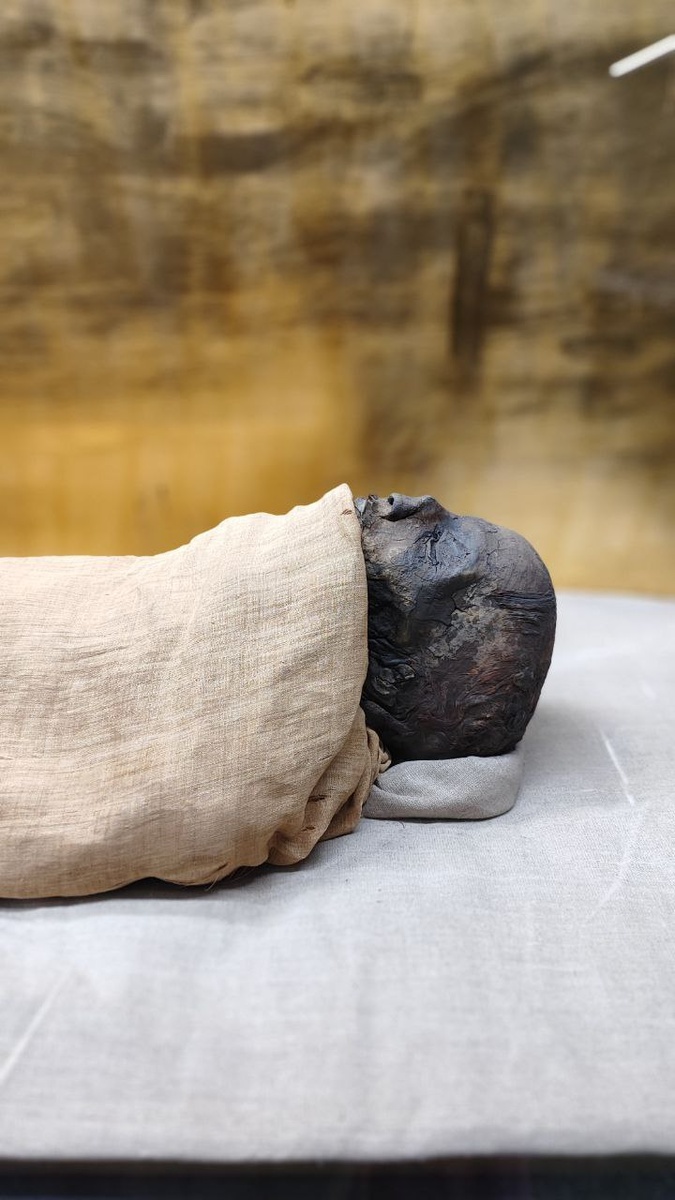 Мумия Имхотепа, Саккара, Египет