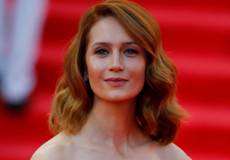 Виктория Исакова