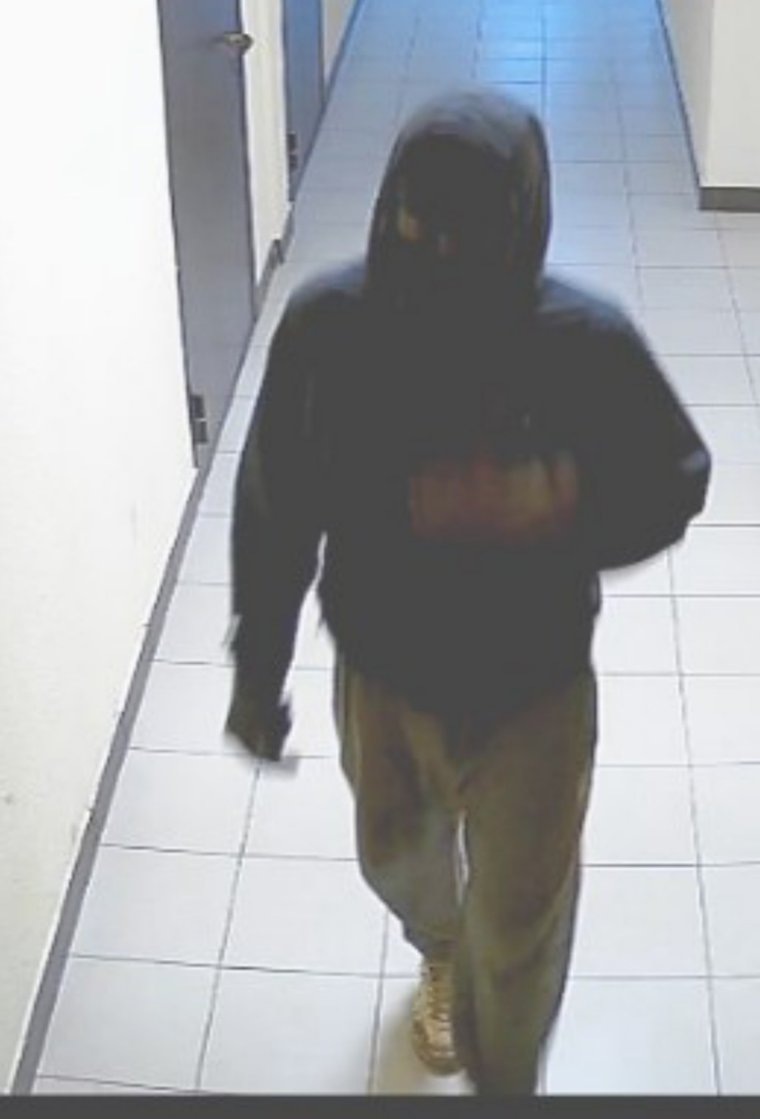 Они были в перчатках. Фото: предоставлено героем публикации