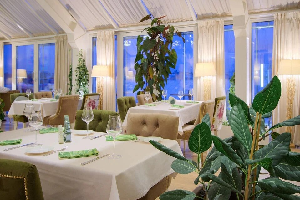 Еще один пример нашей работы - панорамный ресторан «Sky&Garden»