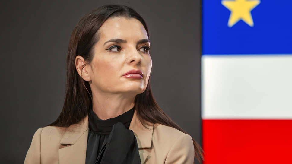 Евгения Гуцул на пресс-конференции «О дискриминационной политике правящей партии республики Молдова в отношении Гагаузской автономии», 2024 год.📷Фото: Виктор Могылдя / Коммерсантъ