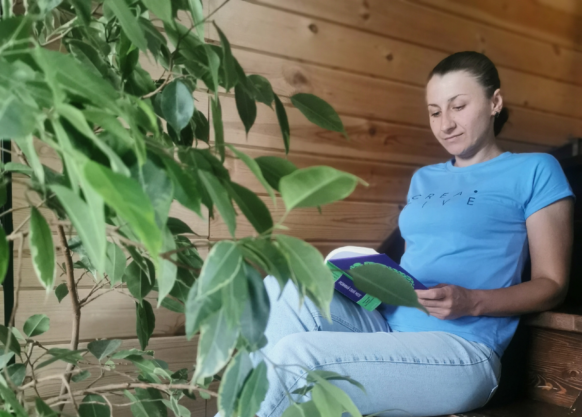 Я отдавала себя без остатка, пока не обнулилась по энергии. Кризисы помогли мне вернуться в свою настоящую суть и выйти в миссию.