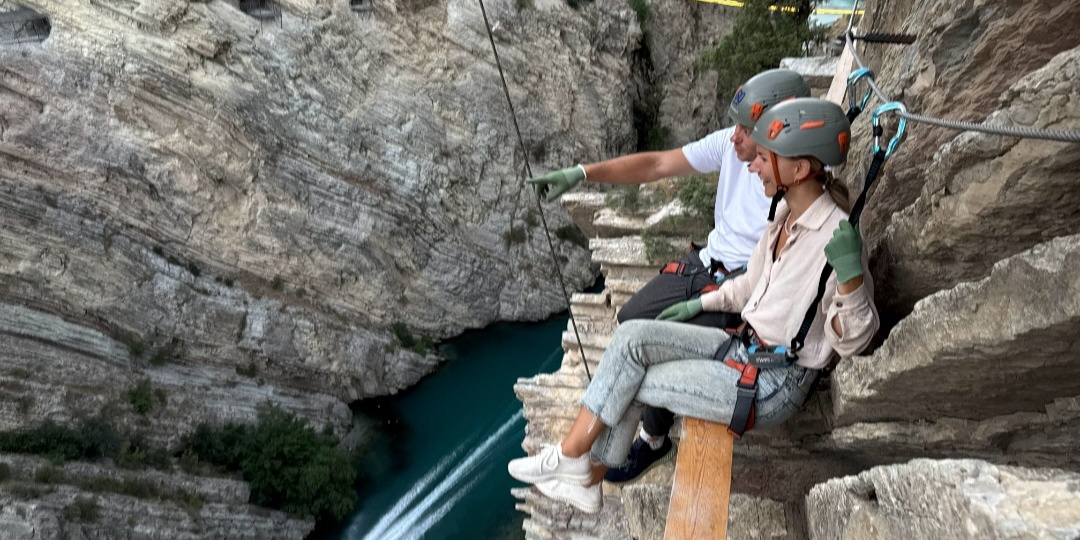 СУЛАКСКИЙ КАНЬОН: чем заняться и сколько это стоит?