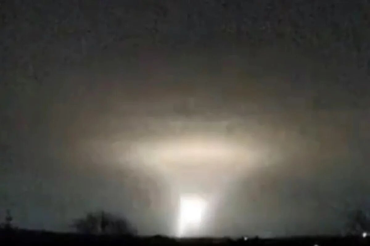    Удар ракеты «Орешник» по Южмашу.