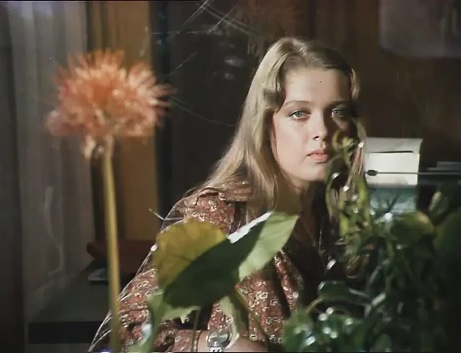 Любовь Руденко в фильме "Отпуск за свой счёт"   1981г