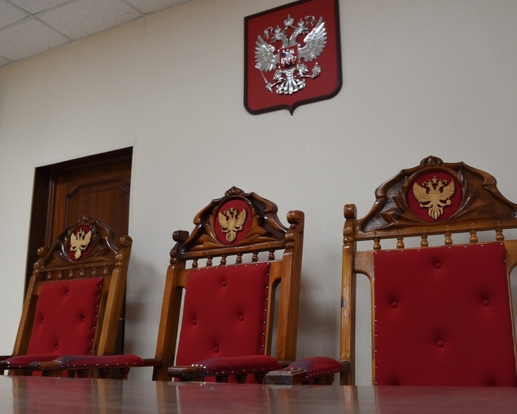     Курянин получил 2 года колонии за перевозку взрывчатых устройств