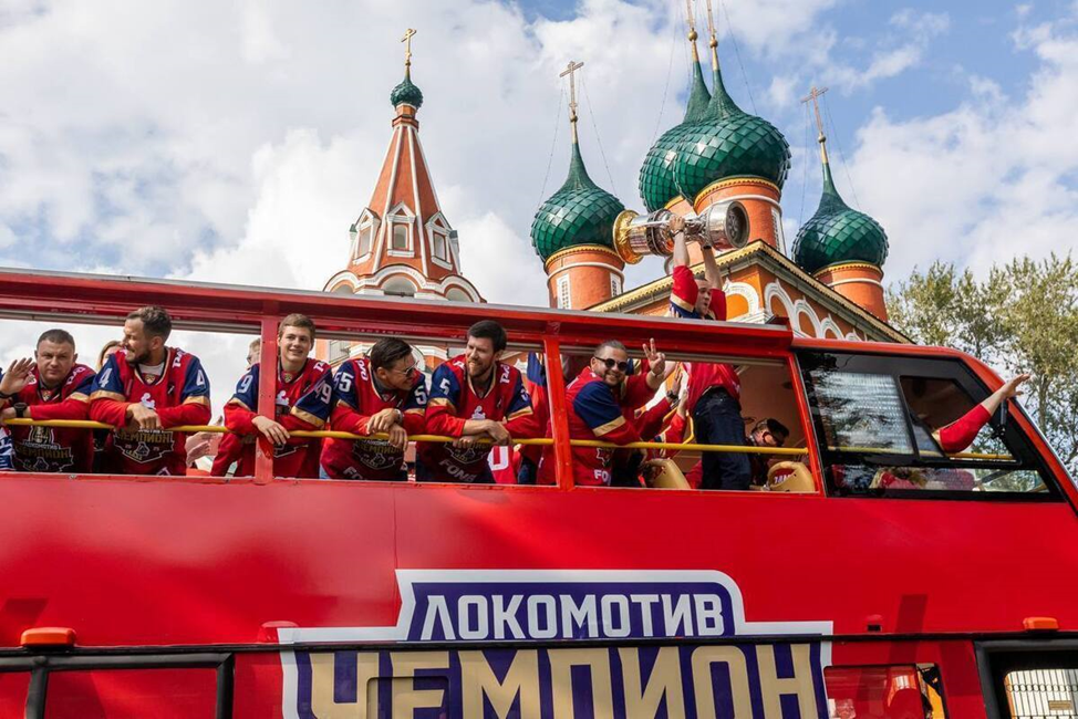 Герои сезона прошлого с оптимизмом смотрят в сезон предстоящий. Равно, как и мы с Вами!