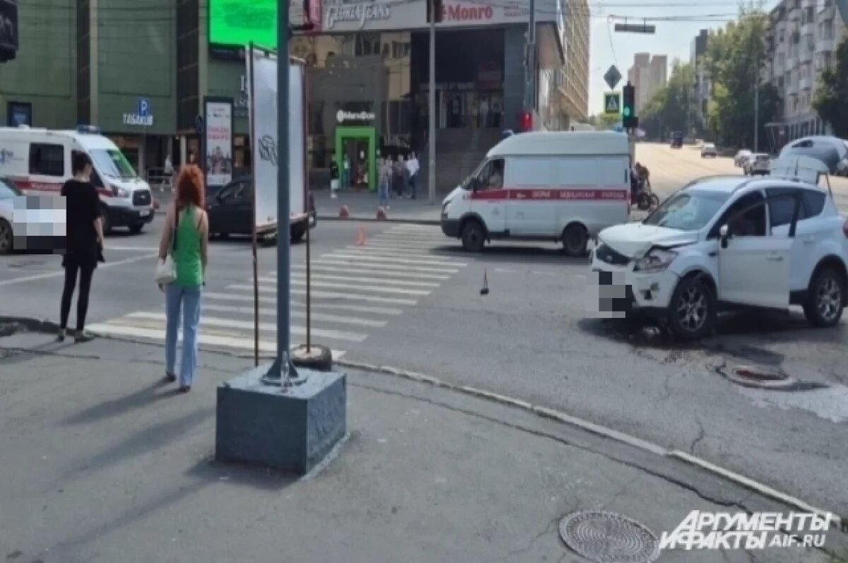    Ребёнок пострадал при столкновении иномарок у ТРК «Урал»