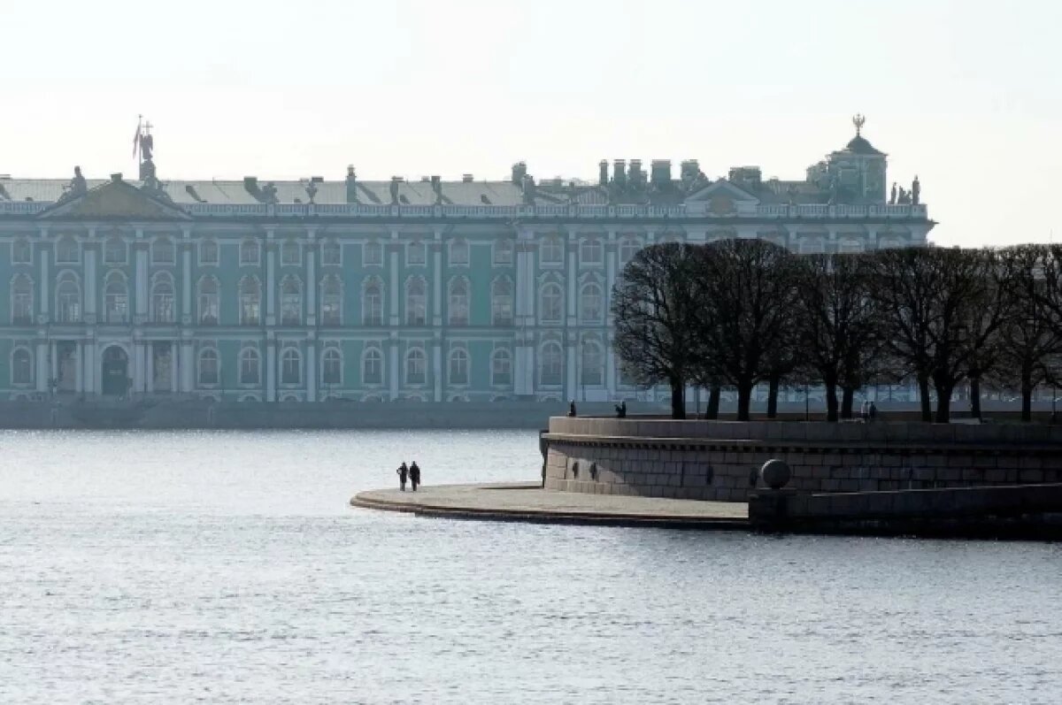    Петербург стал одним из самых привлекательных городов для молодежи