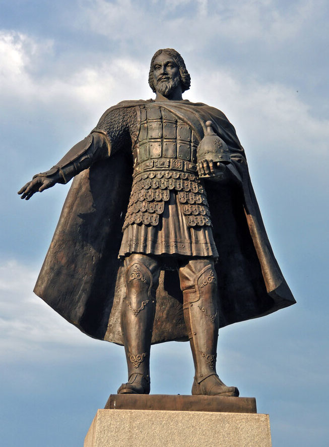 памятник Владимиру Храброму