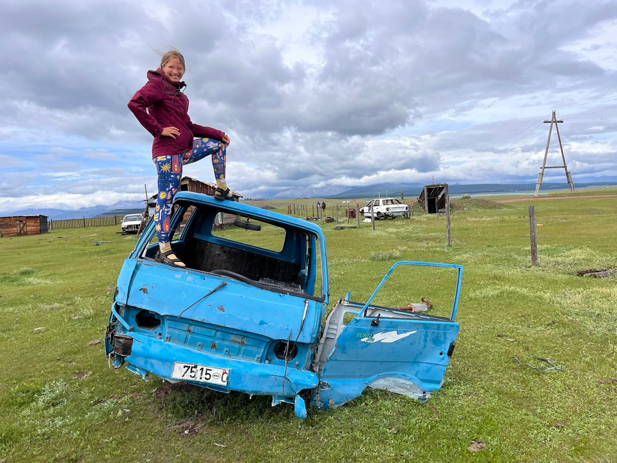Таня, моя попутчица❤ в поездке на Хубсугул в Монголию