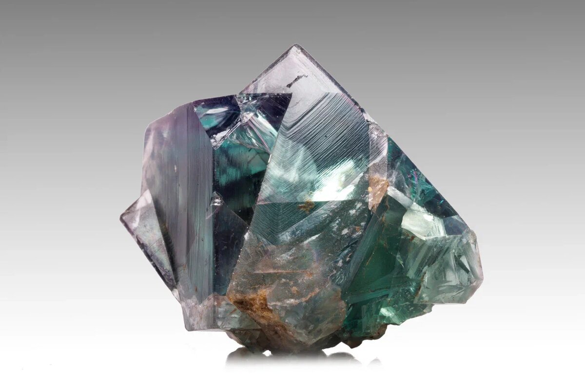 Форпост Северо-Запад / Санкт-Петербургский Горный музей / Флюорит