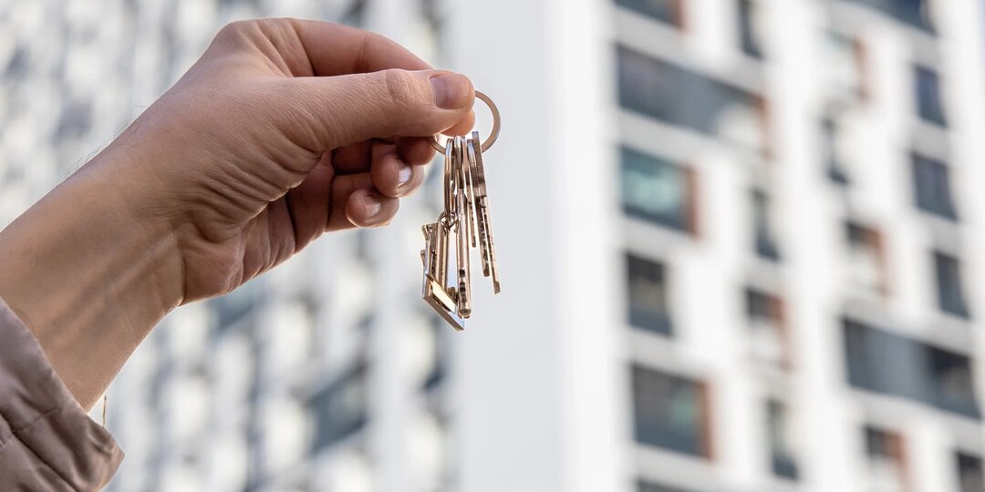 Как оформить дарственную на квартиру: документы, стоимость, налоги