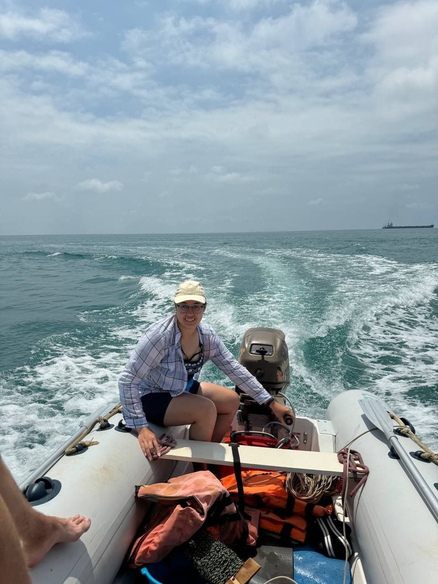 Радость от управления лодкой. Автор: Широва Ульяна