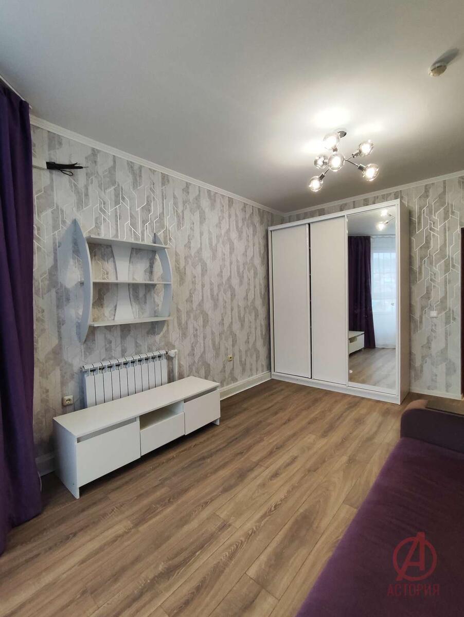 В аренде 1-комнатная квартира на длительный срок

Центральный район с развитой инфраструктурой.
Новороссийск, Приморский, Козлова улица
