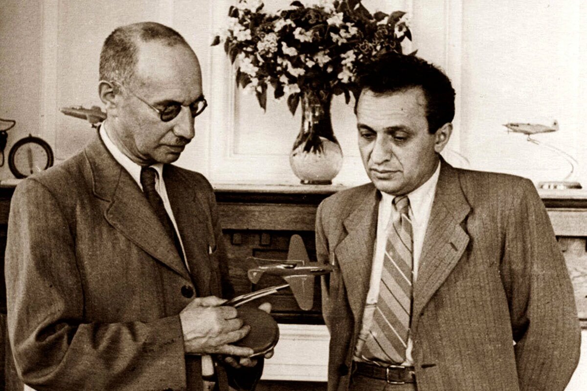 На фото - Микоян и Гуревич. Источник rostec.ru