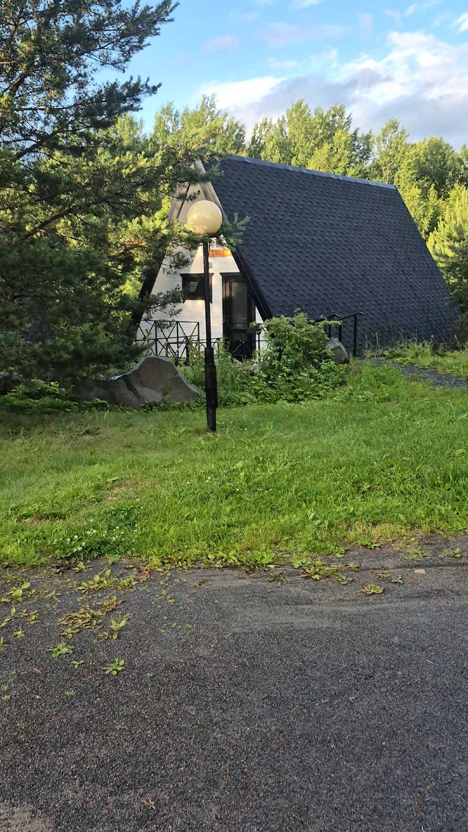 Такие уютные домики выглядят очень привлекательно