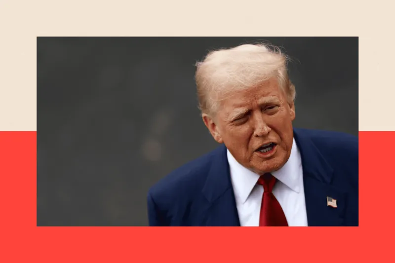 Дональд Трамп усилил давление на Москву, выдвигая ультиматумы, угрожая новыми санкциями и нападая на торговых партнеров России, таких как Индия и Китай.