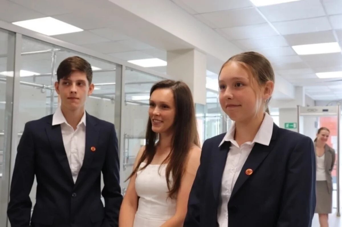    В муниципалитеты Тверской области отправили 90% комплектов школьной формы