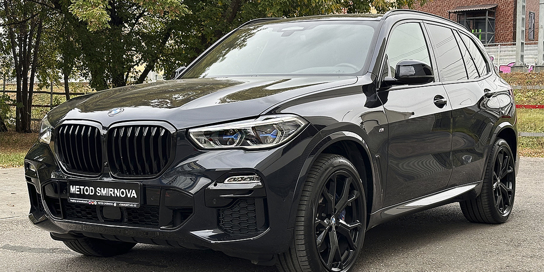 Спрос на BMW, Mercedes и Audi с пробегом в России резко вырос: что происходит с премиумом?