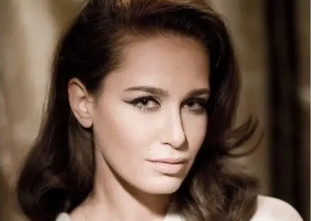    8 лет назад погибла яркий украинский политик Ирина Бережная