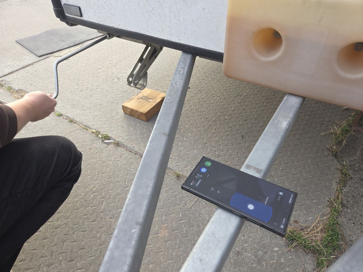 Листайте галерею