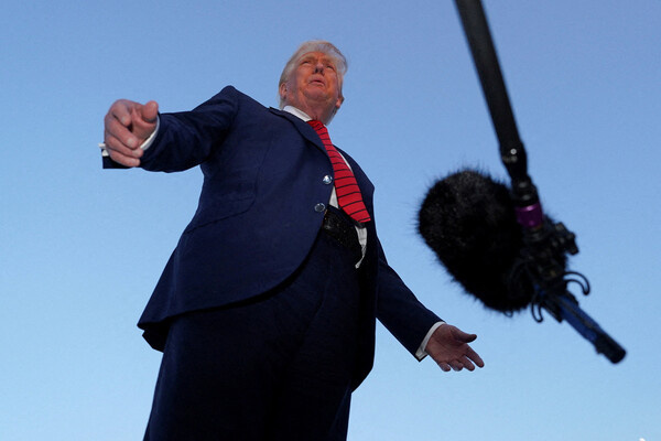 Президент США Дональд Трамп / Ken Cedeno/Reuters  