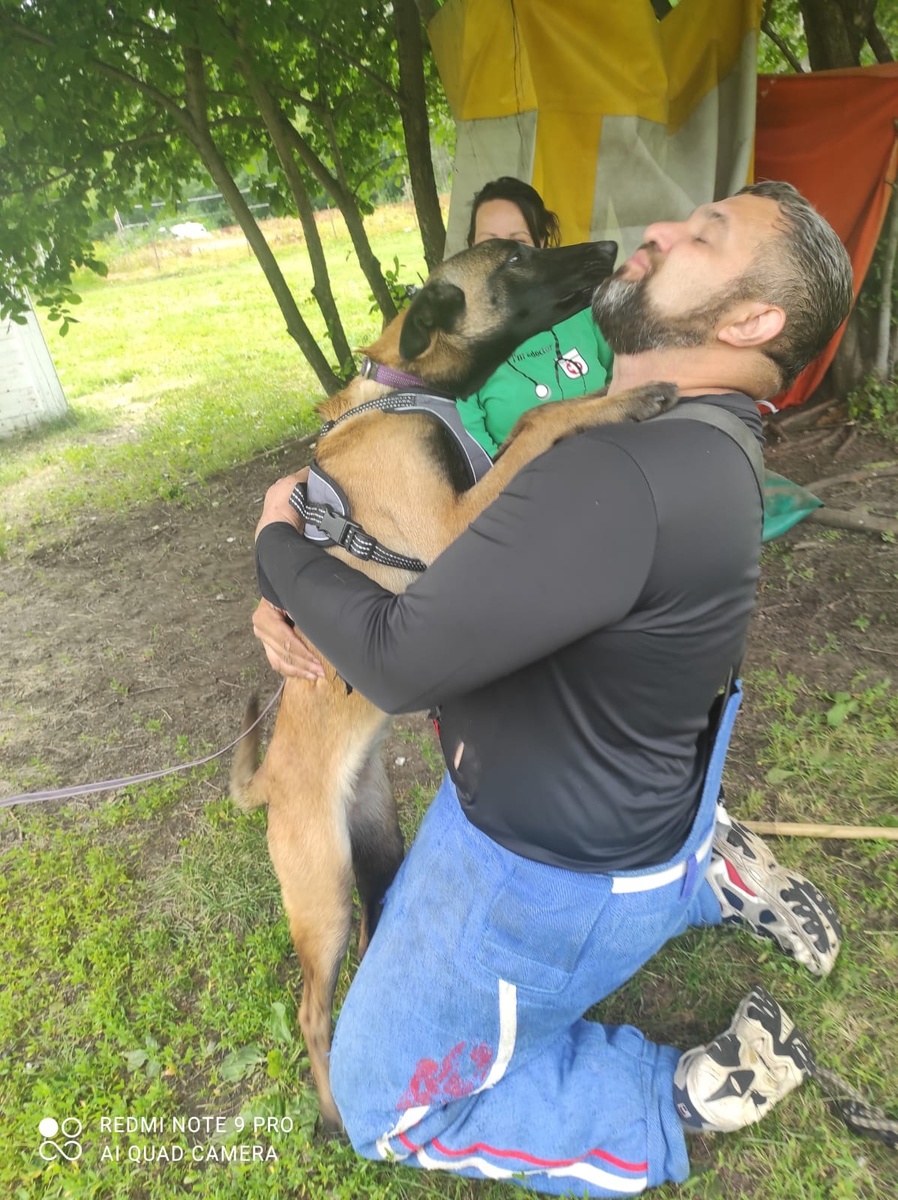Любим даже фигурантов, которых только что кусали. И нет в этом ничего предосудительного. 