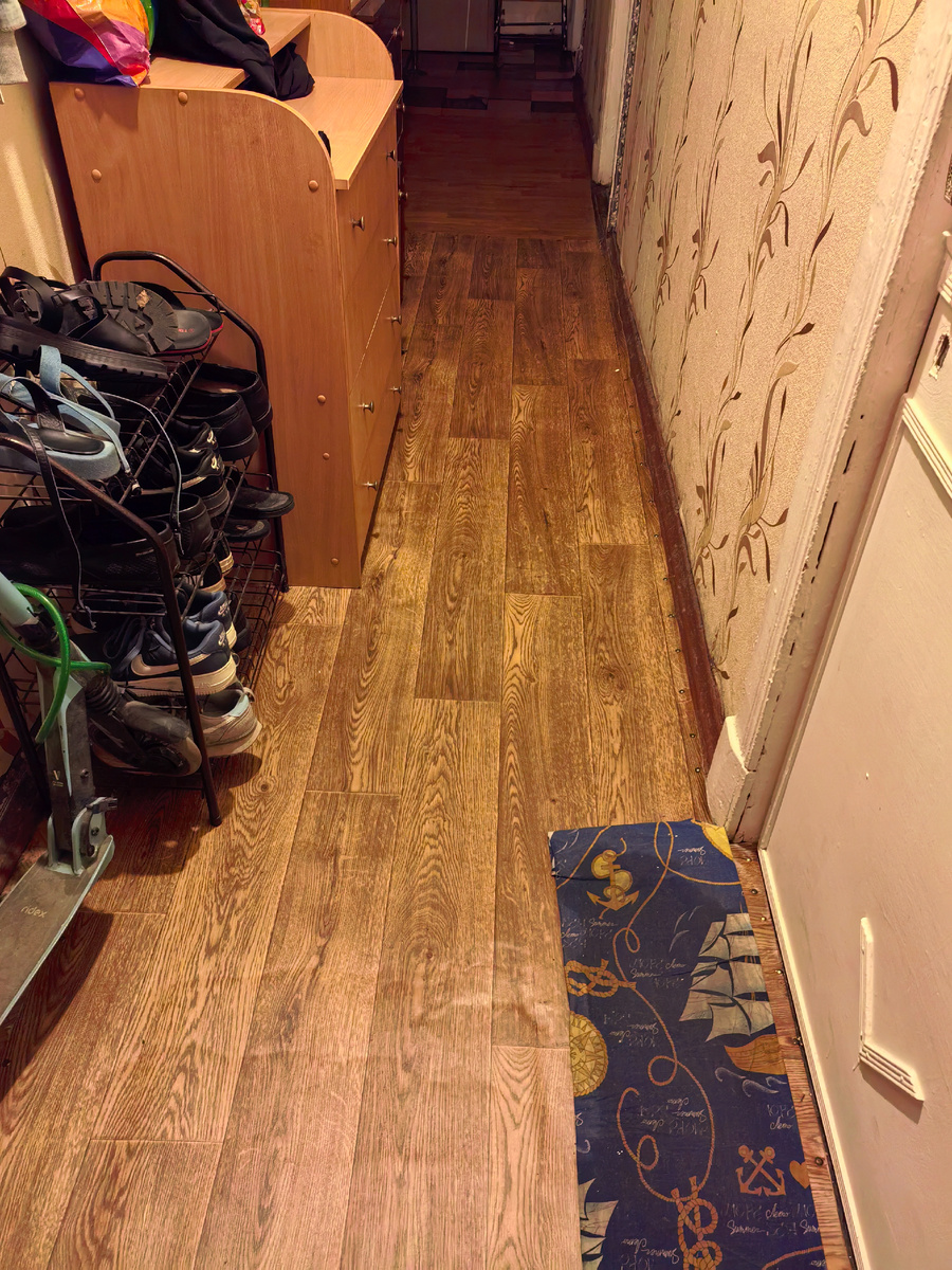 Здесь уже, как надо лежит.