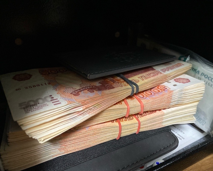     В Курской области за 6 месяцев обнаружили 17 поддельных банкнот