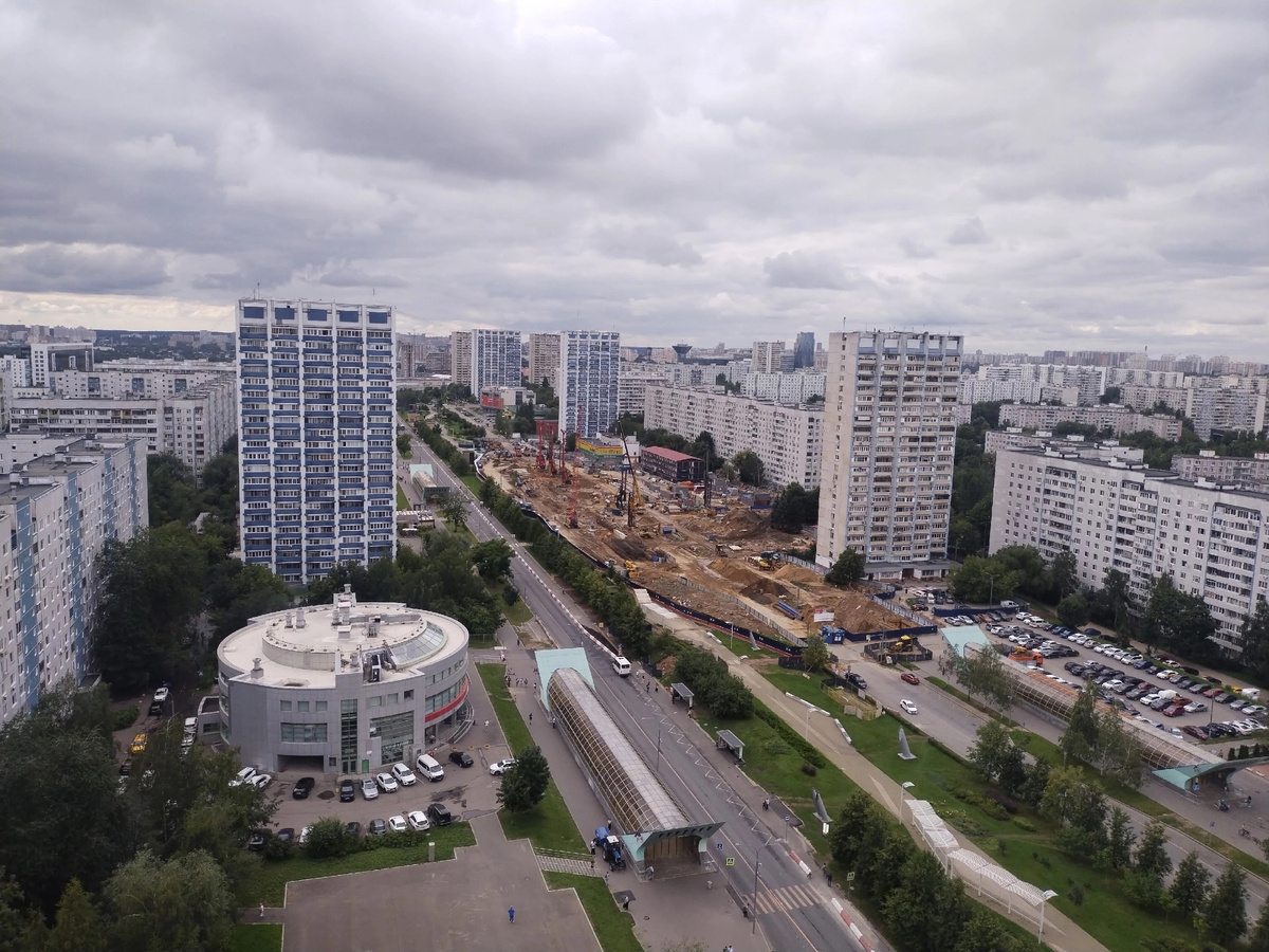 📷 1.1: Общий план на стройплощадку.