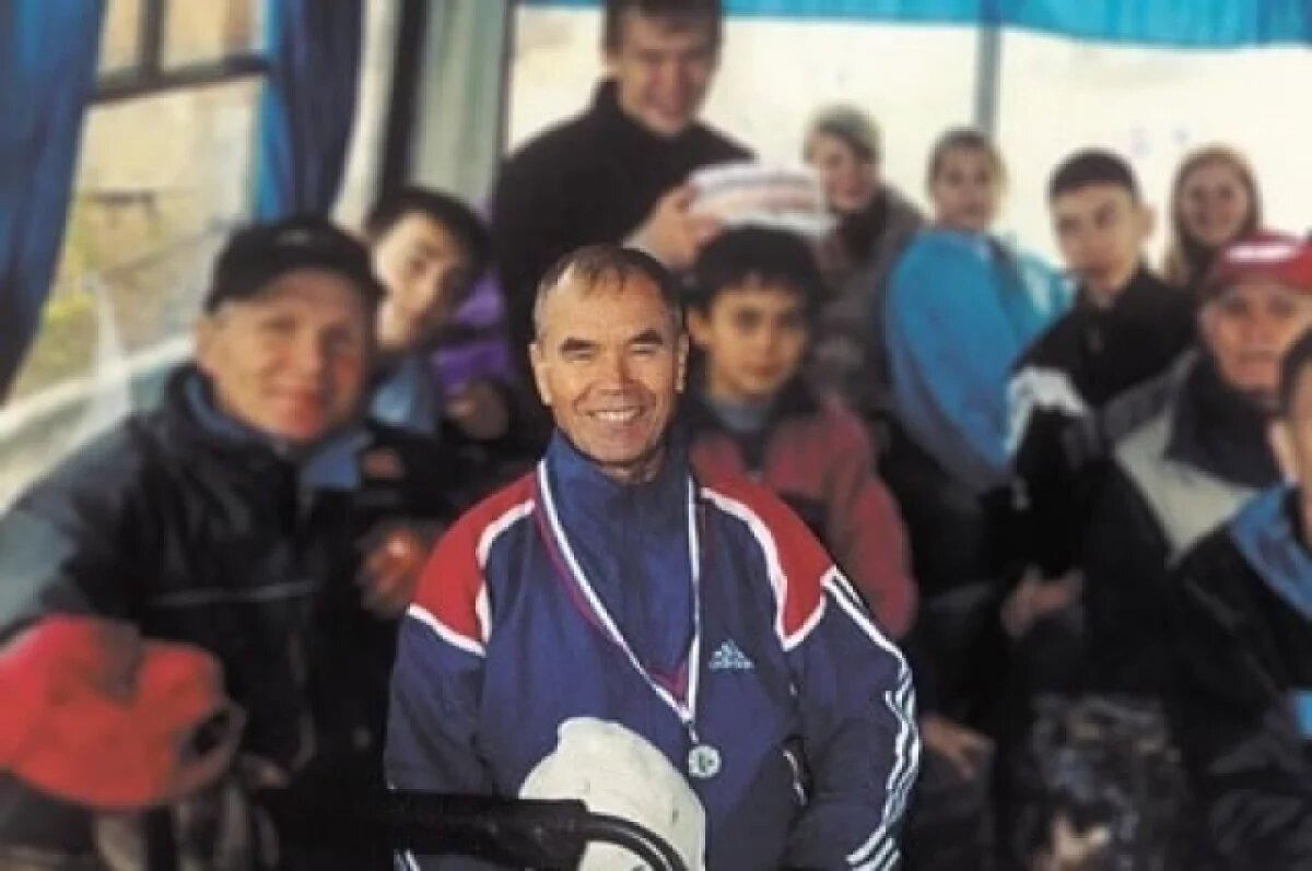    Отсидел весь срок.