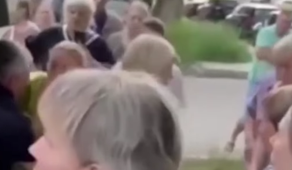 скриншот из видео