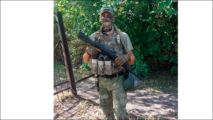    Андрей метко стрелял из любого оружия и мечтал стать снайпером - отсюда и позывной. Фото предоставлено Царьграду
