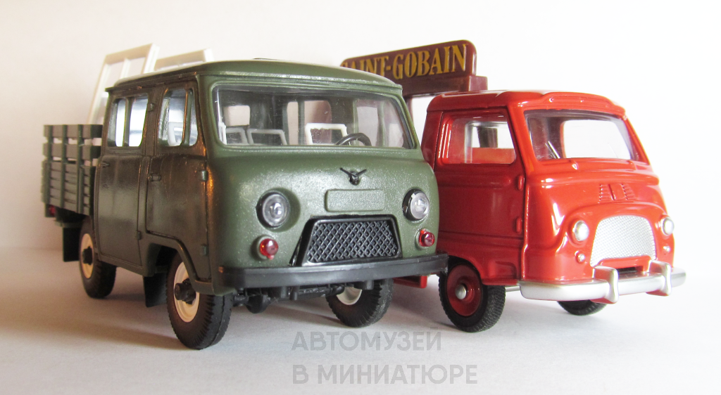 УАЗ и Renault из коллекции автора