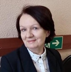    — В октябре 2023 года Шамсутдинов обратился в КЗиО Казани с заявлением о перераспределении в его пользу смежного земельного участка площадью 5,21 сотки, который до начала «нулевых» входил в состав одного большого участка, на котором стояло домовладение, часть которого он получил в наследство еще в прошлом веке, — рассказала «Реальному времени» представитель казанца, юрист Тамара Сарпова. — Он не рассчитывал получить землю бесплатно, он готов выкупить ее, но в исполкоме сочли, что казне не нужны эти деньги, хотя на сегодня, согласно данным Росреестра, кадастровая стоимость этого участка составляет почти 6,5 млн рублей, а сам этот участок самостоятельно не представляет особого интереса, потому что на пяти сотках дом не построишь.