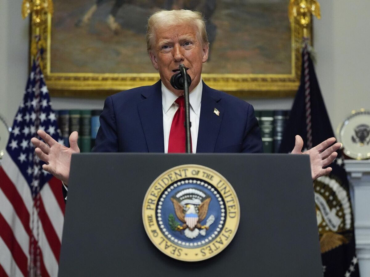    Президент США Дональд Трамп во время выступления в Белом доме© AP Photo / Julia Demaree Nikhinson
