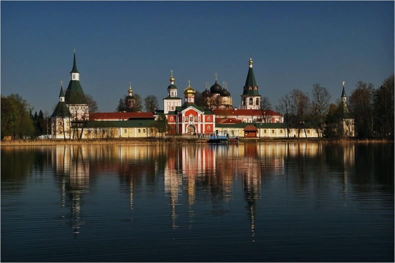 Валдайский Иверский монастырь. Изображение из открытых источников.