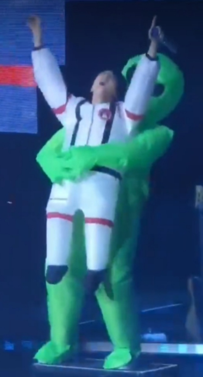 Скрин мой из ролика в интернете