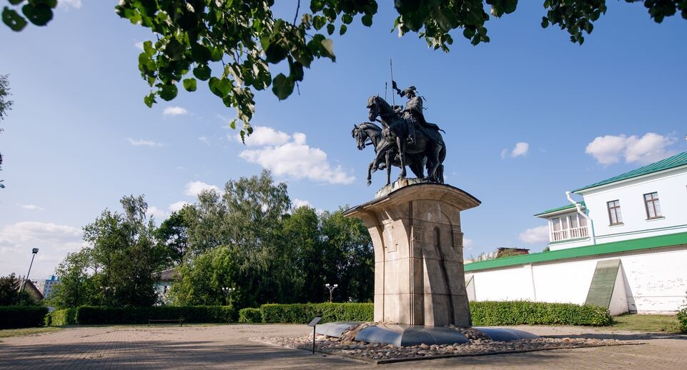    Дмитров. Памятник святым Борису и Глебу / Медиасток.рф