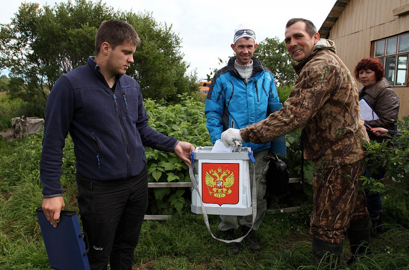 Архивное фото Избирательной комиссии Камчатского края