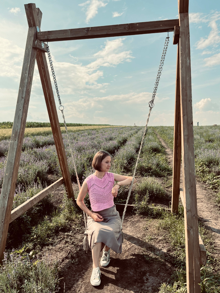 Топ крючком, связан из пряжи Пехорка «Жемчужная»