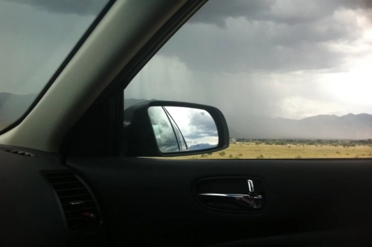    Дожди пройдут мимо Петербурга и уступят место теплу 6 августа