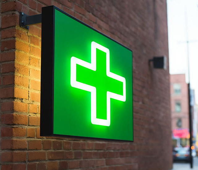 В Ржеве продают здание железнодорожной аптеки