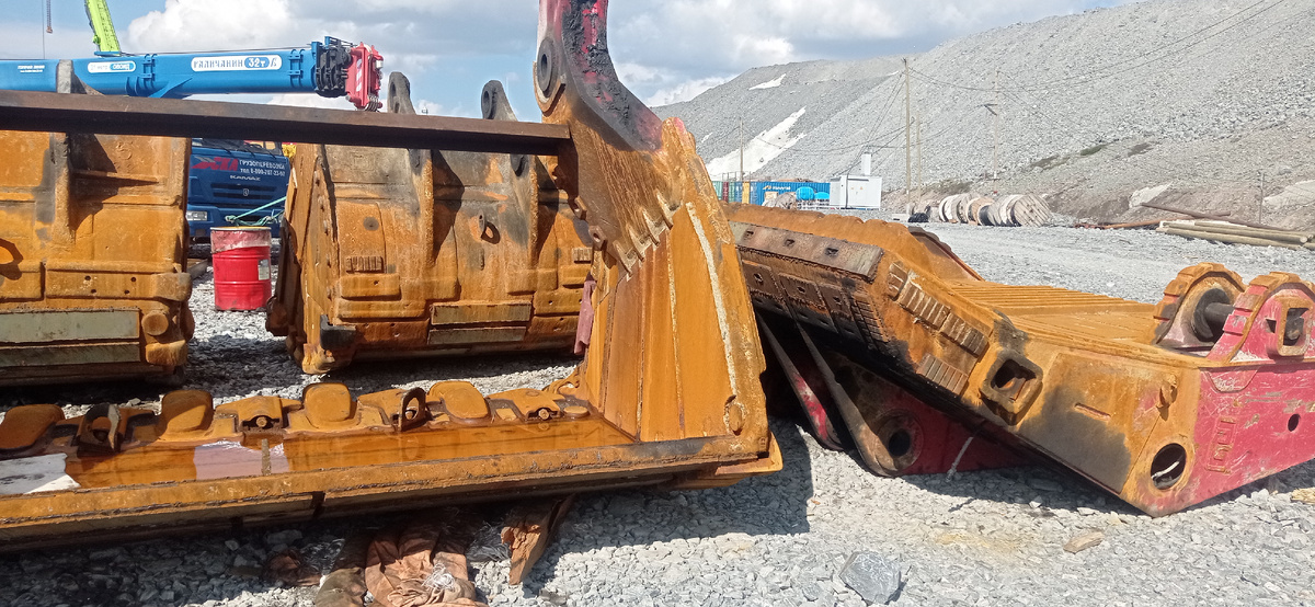 Этот стальной гигант когда-то перемещал тонны руды на Удокане