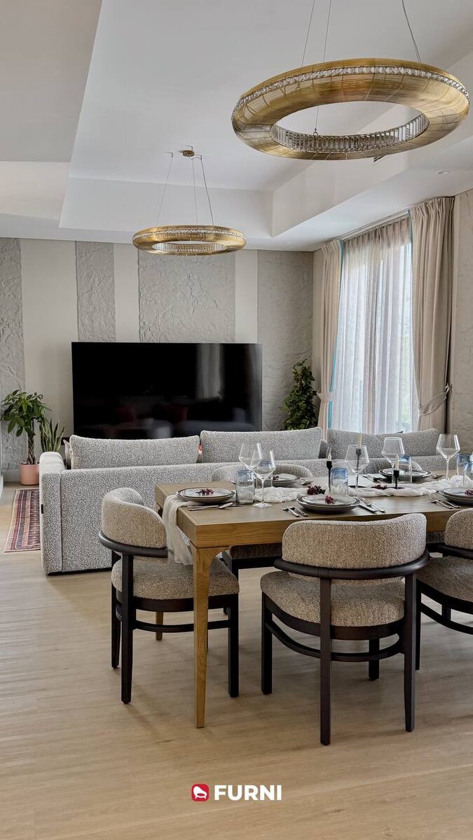 Гостиная и обеденная зона в марокканском стиле; проект Furni в Абу-Даби   