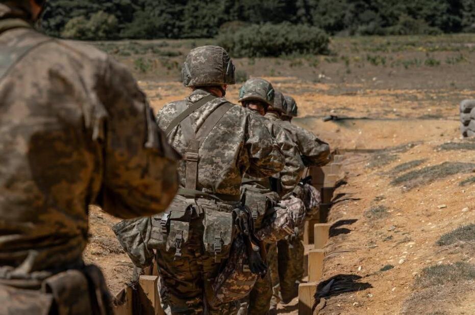    Социальные сети